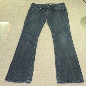 Express Stella Bootcut Regular Fit Low Rise Boot Cut Jeans Women's Size 4L 28x32